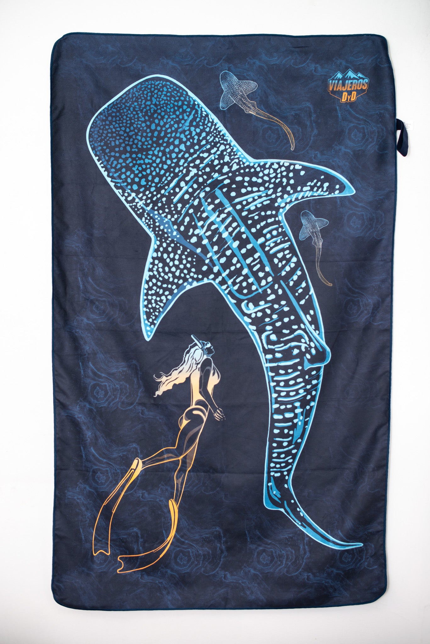 Toalla Microfibra tiburón Ballena 130 cm x 80 cm